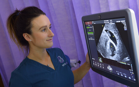 Scanning nurse