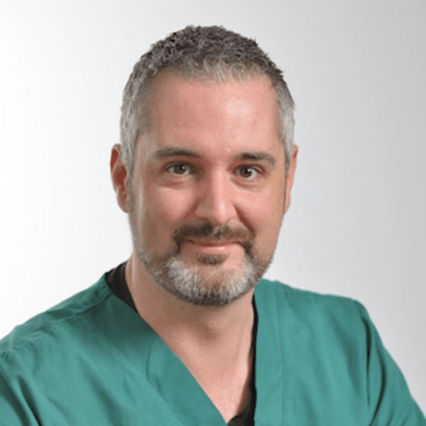 graham coull laboratory director