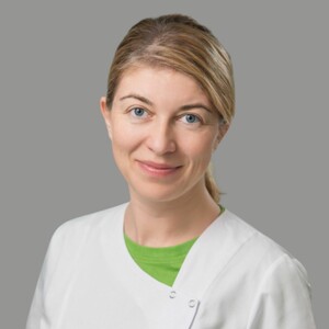 Dr Dorota